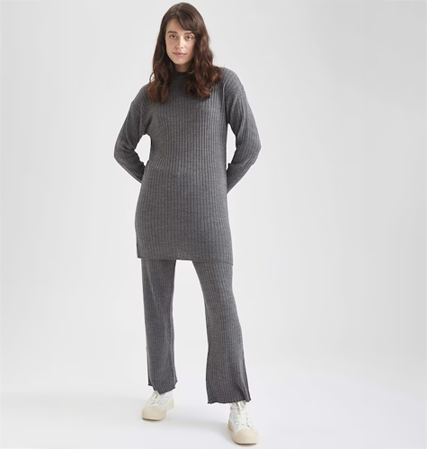 Grey Self Designed Round Neck Long Sleeved Tunic